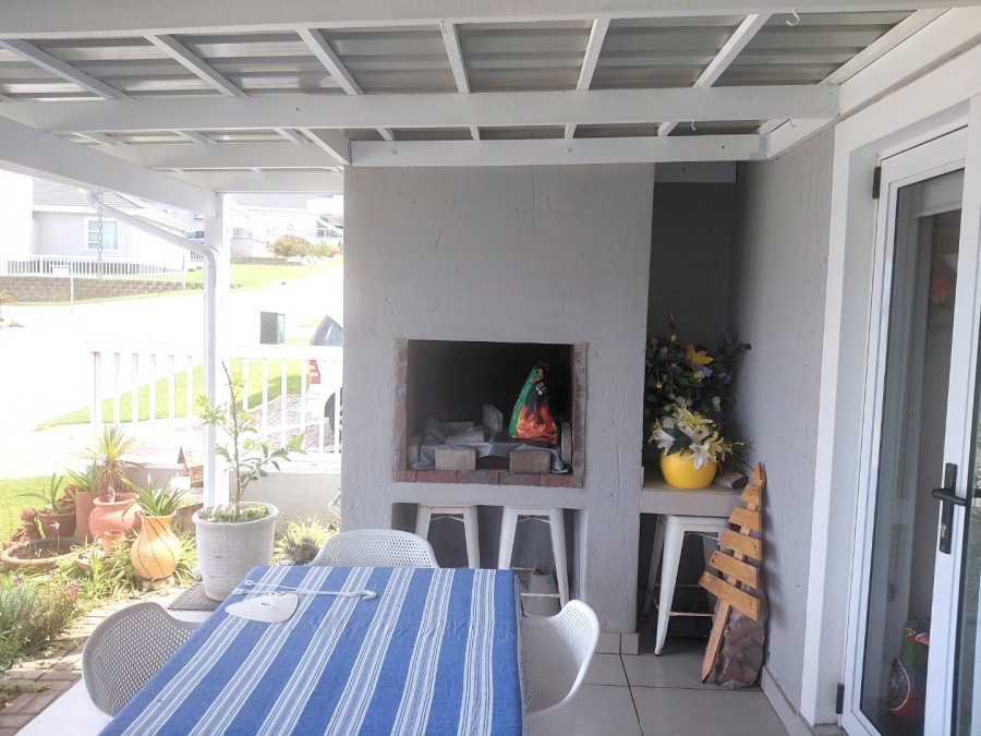 2 Bedroom Property for Sale in Tergniet Western Cape